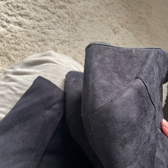 Super comfortable black boots - Picture 3 of 4